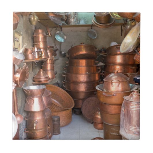 Koperen potten op de markt tegeltje (Voorkant)