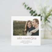 KOPEREN TYPOGRAFIE Ze zei Ja Vierkant Verloving Kaart (Staand voorkant)