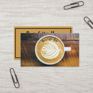 Kopje koffie Latte Leaf-Shape Foam op Houten Naam Visitekaartje