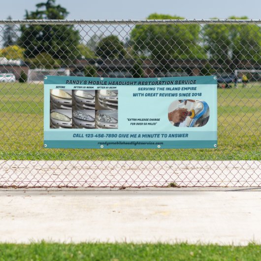 Koplampreiniging van mobiel voertuig aanpassen spandoek (Insitu)