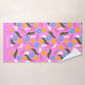 Kopnaammonogram roze bloemig abstract patroon badhanddoek (Badhanddoek)