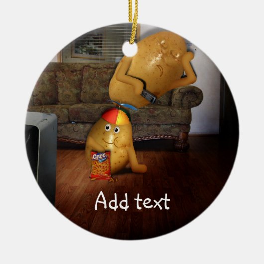 Koppel aardappelen met vader op de couche keramisch ornament (Voorkant)