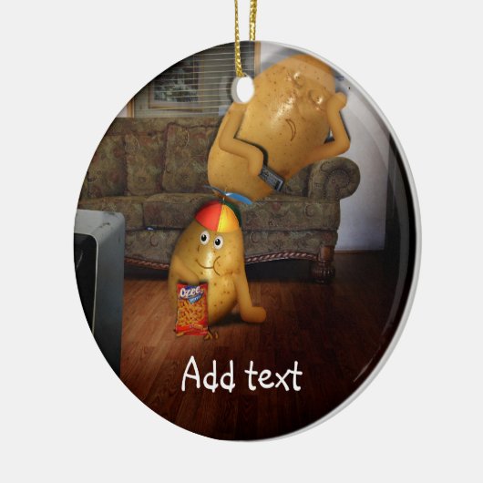 Koppel aardappelen met vader op de couche keramisch ornament (Links)