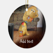 Koppel aardappelen met vader op de couche keramisch ornament (Links)