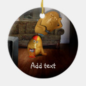 Koppel aardappelen met vader op de couche keramisch ornament (Achterkant)