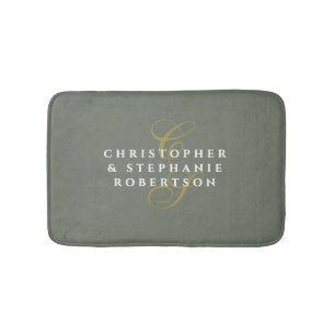 Koppel Monogram Olijfgrijs Goud Wit Minimalistisch Badmat