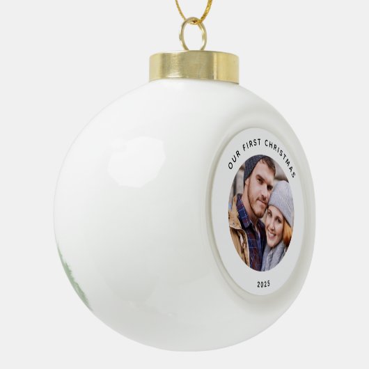 Koppel onze eerste kerstfoto keramische bal ornament (Links)