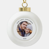 Koppel onze eerste kerstfoto keramische bal ornament (Voorkant)