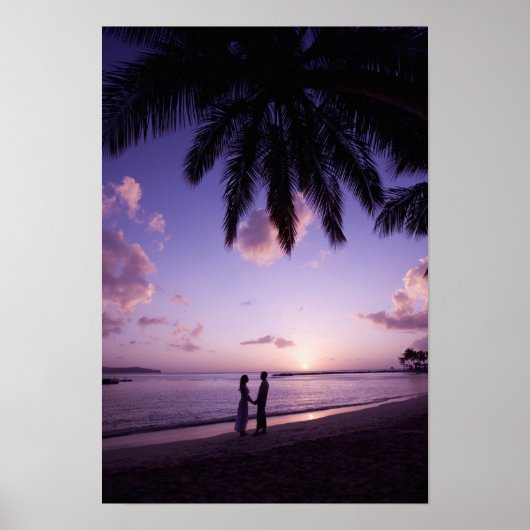 Koppel op het strand, Windjammer Landing, St. Luci Poster (Voorkant)