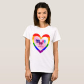 Koppelingen in het hart van de All Love Pride T-shirt (Voorkant volledig)