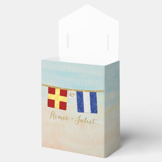 Koppels Monogram Maritime Signal Flags Waterverf Bedankdoosjes (Geopend)