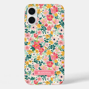Koraal Ditsy Bloemen Monogram iPhone 16 Plus Hoesje