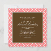 Koraal en bruin Elegant Quatrefoil Birthday Kaart (Voorkant)