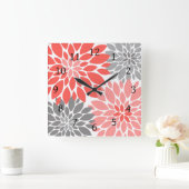 Koraal en grijze Chrysanthema's Vierkante Klok (Huis)