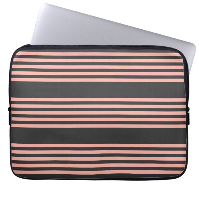 Koraal en houtskool met vijf strippen laptop sleeve (Voorkant)