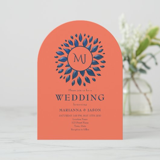Koraal en marine blauwe bruiloft uitnodiging (Staand voorkant)