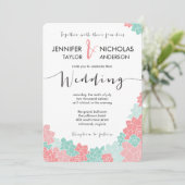 Koraal en Munt Bloem bruiloft uitnodiging (Staand voorkant)