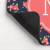 Koraal en Navy Chic  Bloemenprint Monogram Muismat (Hoek)