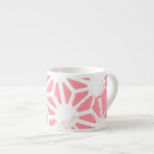 Koraal geometrisch patroon espresso kop (Voorkant rechts)