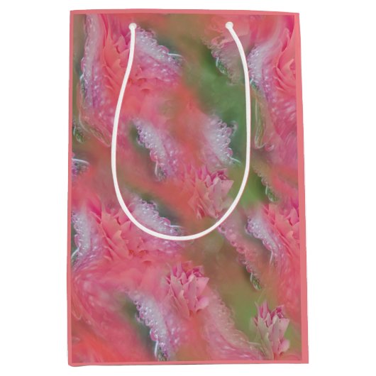 Koraal, gras en pony-roze bloei medium cadeauzakje (Voorkant)