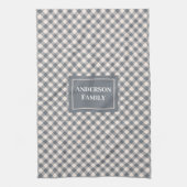 Koraal Grijs Tartan Handdoek Gepersonaliseerd Klas (Verticaal)