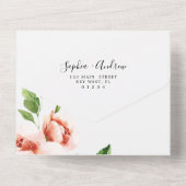 Koraal Roos & groen bladeren bruiloft All In One Uitnodiging (Achterkant)