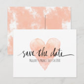 Koraal roze typografie opslaan van de datum trouwk aankondigingskaart (Voorkant / Achterkant)