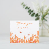 Koraal Wildflower Romantic Bumble bee Wedding RSVP Bedankkaart (Staand voorkant)