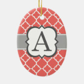 Koraal Wit Monogram Letter A Quatrefoil Keramisch Ornament (Achterkant)