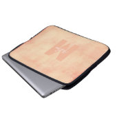 Koraalaardgesteente monogrammatica laptop sleeve (Voorkant onderkant)