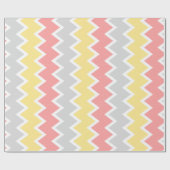 Koraalgeel en grijs chevron Verpakkingspapier Cadeaupapier (Vlak)
