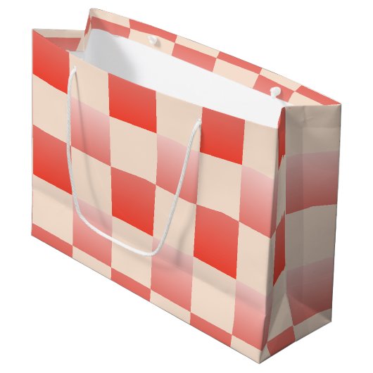 Koraalperzikgradiënt geruit groot cadeauzakje (Voorkant Gekanteld)