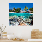 Koraalrif en een tropisch resort poster (Keuken)