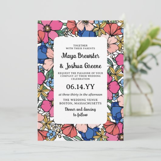 Koraalroze blauwe bloemen zomerbruiloft kaart (Staand voorkant)