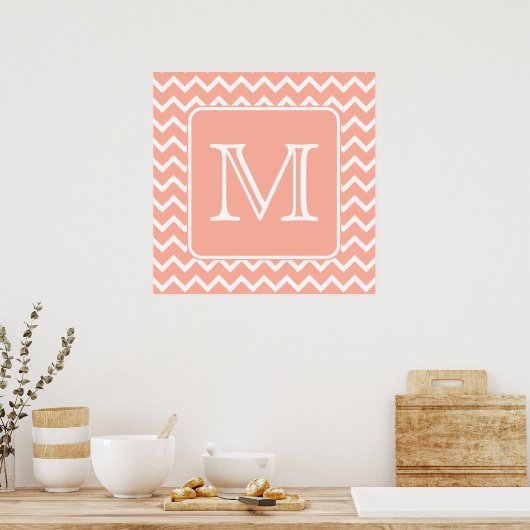 Koraalroze en witte Chevron met aangepast monogram Poster (Keuken)