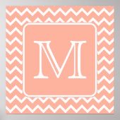 Koraalroze en witte Chevron met aangepast monogram Poster (Voorkant)