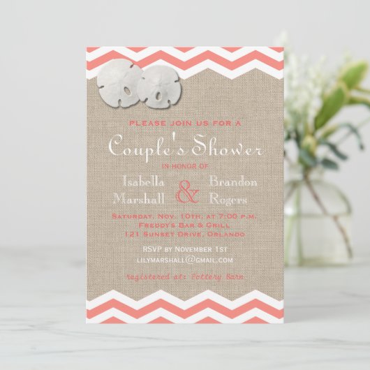 Koraalzanddollar en Chevron Couple's Shower Invite Kaart (Staand voorkant)