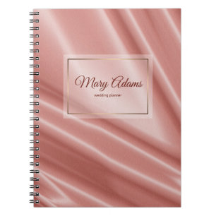 Koraalzijdestructuur. Golden lijst. Notitieboek