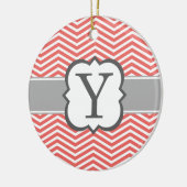 Koral White Monogram Letter Y Chevron Keramisch Ornament (Links)