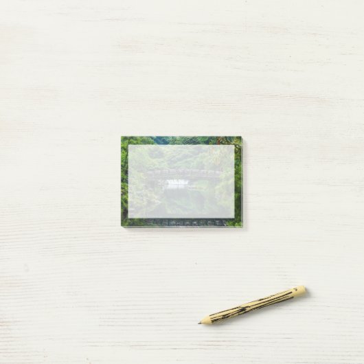 Koreaanse tuin en brug post-it® notes (Op bureau)