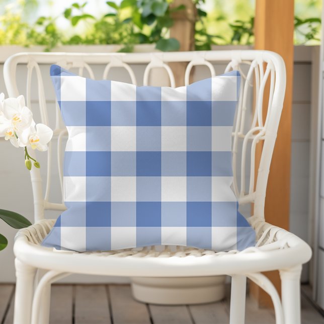 Korenbloemblauw Gingham Geruit Patroon Buitenkussen (Creator heeft geüpload)
