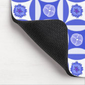 Kornbloemen en -putten in de scheur muismat (Hoek)