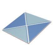 Kornmeel en lichtblauw en wit diamantkruis tegeltje (Zijkant)