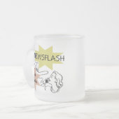 Kort nieuwsbericht ben ik T-shirts een Memaw en Matglas Koffiemok (Voorkant links)