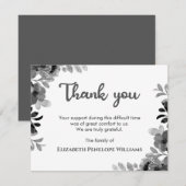 Korte en witte Floral Waterverf Memorial Funeral Bedankkaart (Voorkant / Achterkant)