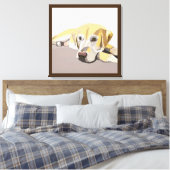 Korte Golden Retriever die neerligt Canvas Afdruk (Insitu (Slaapkamer))
