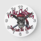 Kortstondige piraatschedel ronde klok (Voorkant)