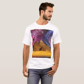 Kosmisch storm boven Egypte T-shirt (Voorkant volledig)