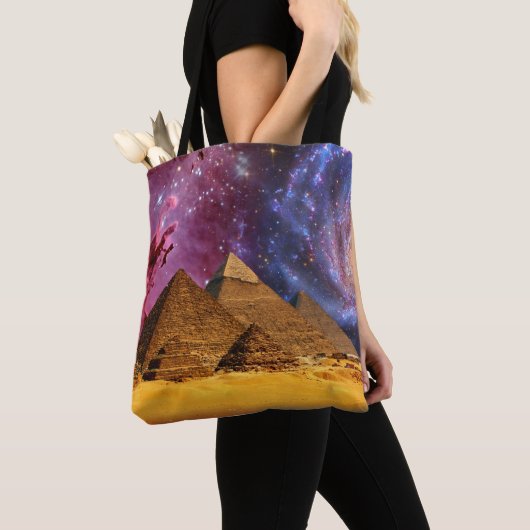 Kosmisch storm boven Egypte Tote Bag (Dichtbij)