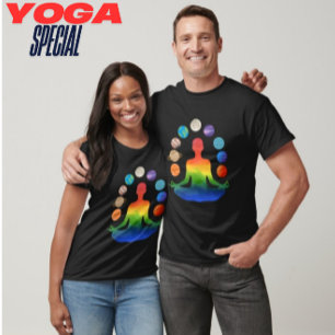 Kosmische chakra meditatie Spirituele energie yo T-shirt
